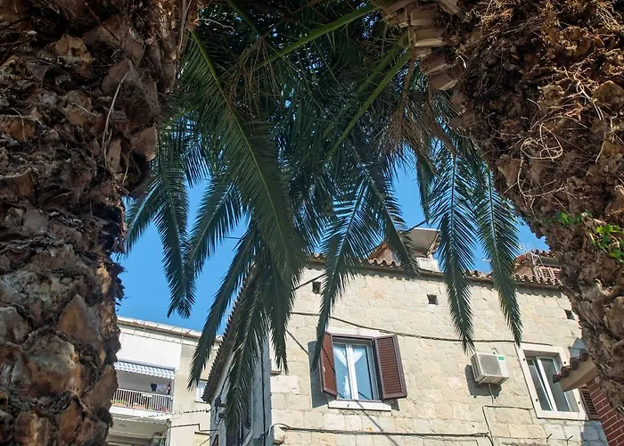 Center Helena Affittacamere 3*